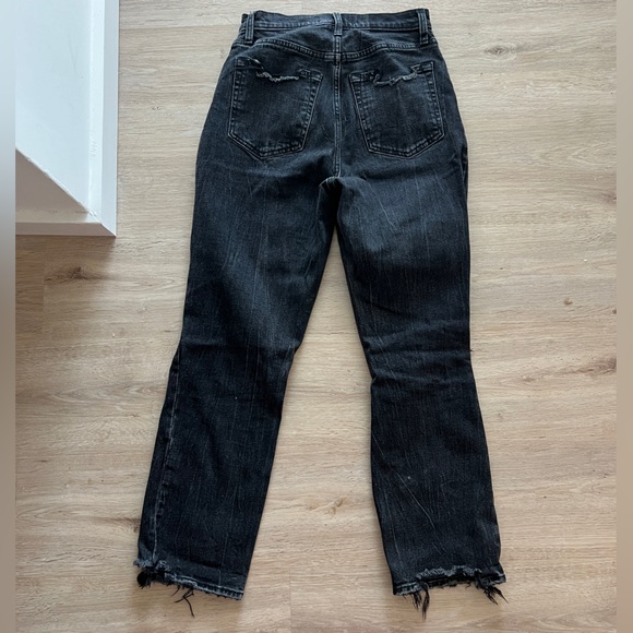 Abercrombie ultra high rise ankle straight in distressed black, SZ 4R/27 - Picture 5 of 9